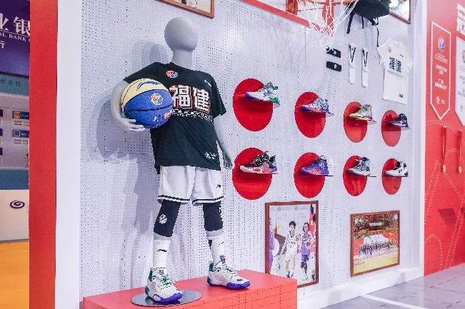 儿童篮球基本功训练内容包括_1